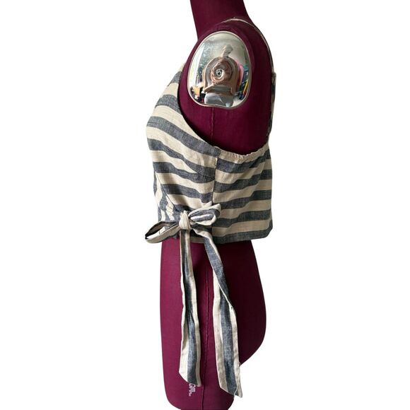 Anthropologie ASTR The Label Women's Wrap Crop Top Navy Tan Stripe Size L - Picture 9 of 10